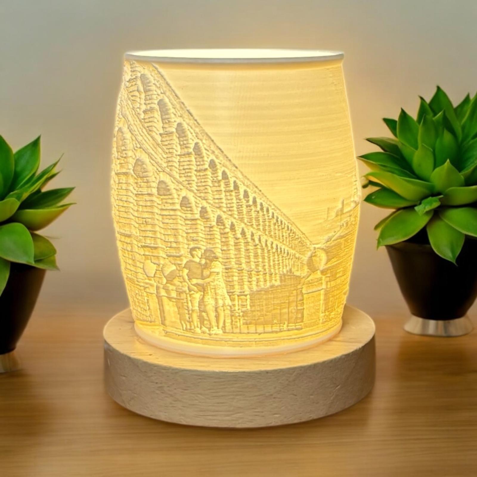 Lámpara cilíndrica inalámbrica multicolor